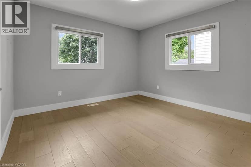 6 LINCOLN Avenue — photo 17 of 40