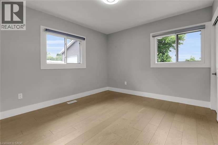 6 LINCOLN Avenue — photo 20 of 40