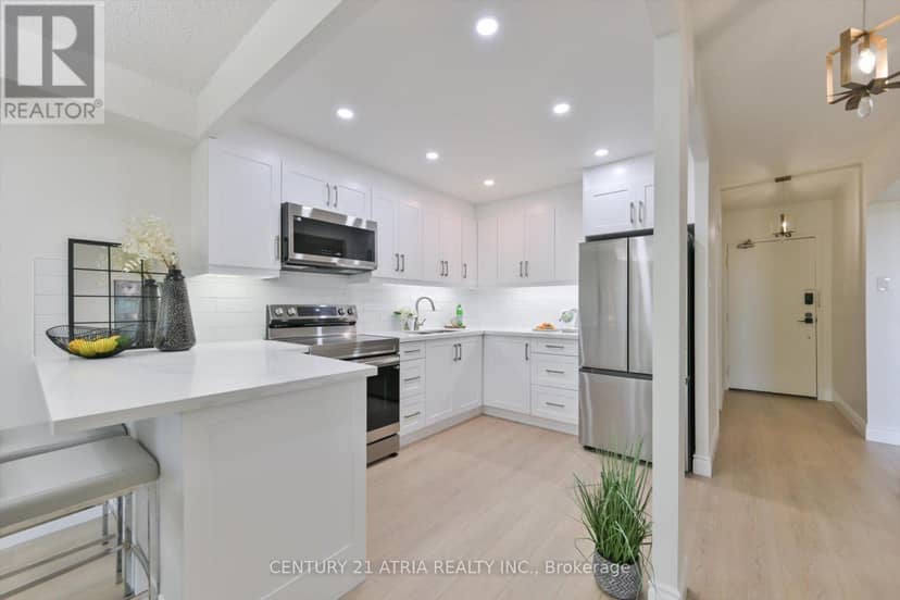207 - 4101 Sheppard Avenue E — photo 1 of 33