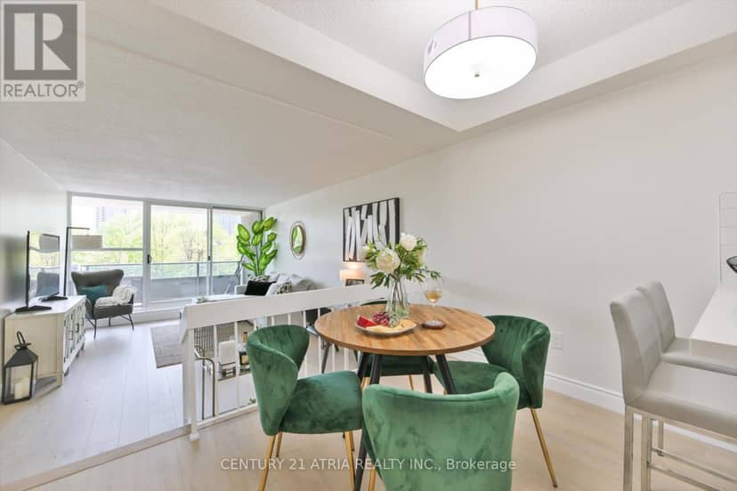 207 - 4101 Sheppard Avenue E — photo 5 of 33