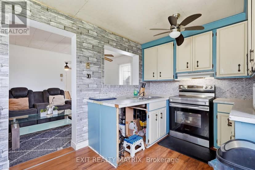 304 Abbott Street — photo 13 of 31