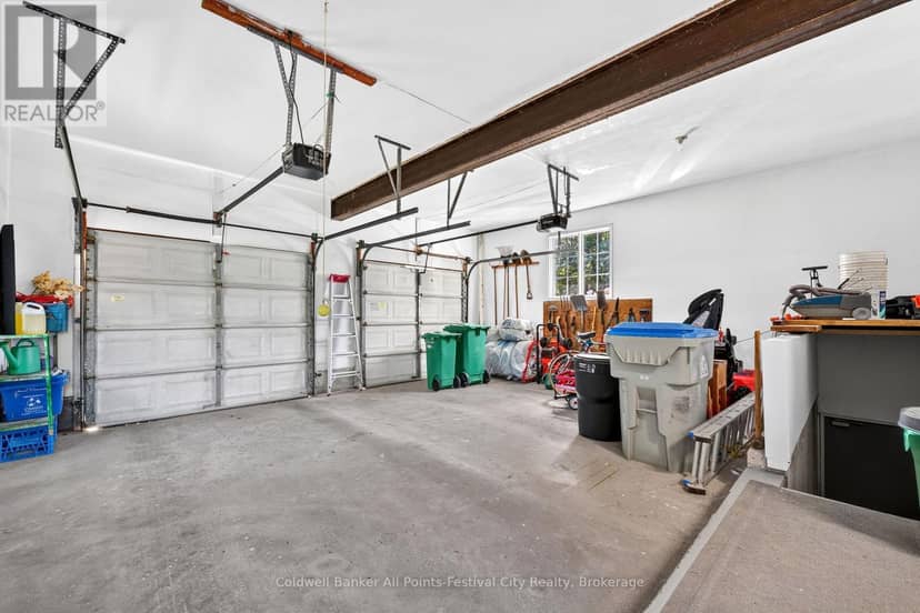 390 Eldon Street S — photo 40 of 40