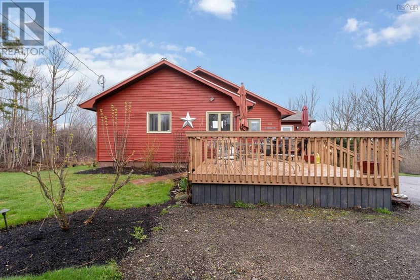 172 West Old Post Road — photo 4 of 40