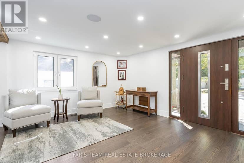 3951 Alberta Avenue — photo 17 of 40