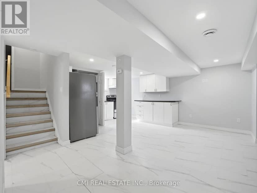 6476 Maranda Street — photo 31 of 40