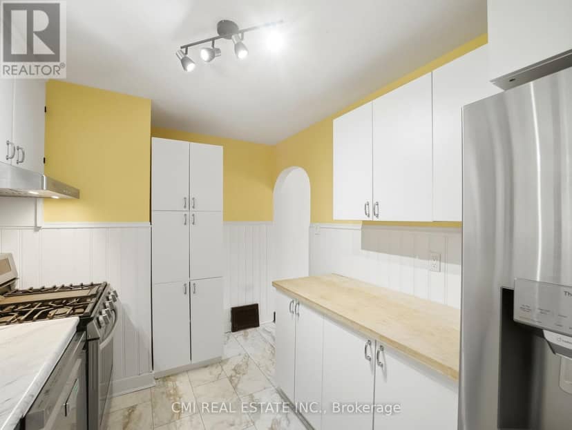 6476 Maranda Street — photo 14 of 40