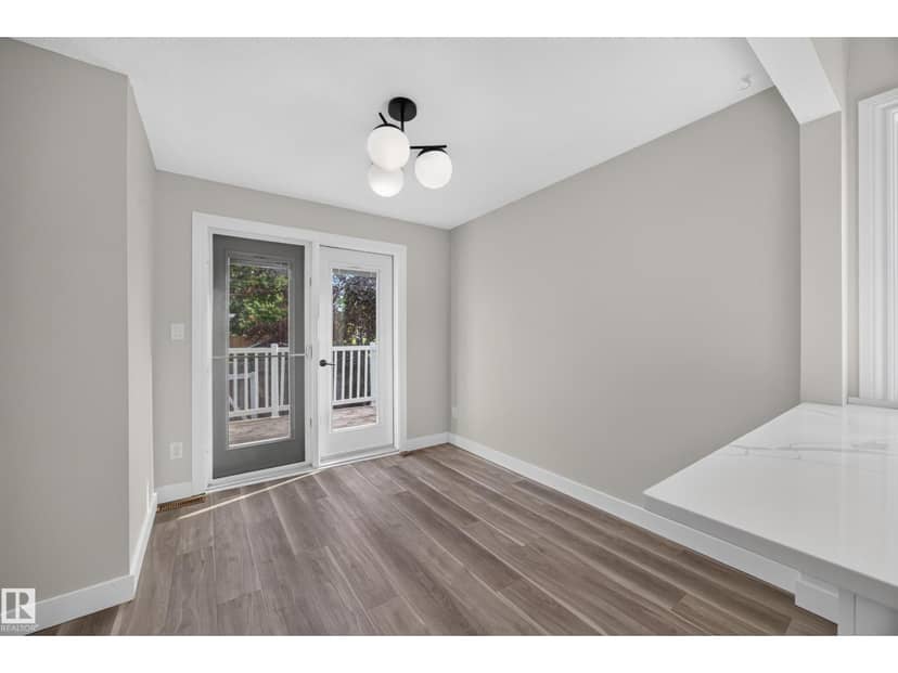 11603 71 ST NW — photo 12 of 40