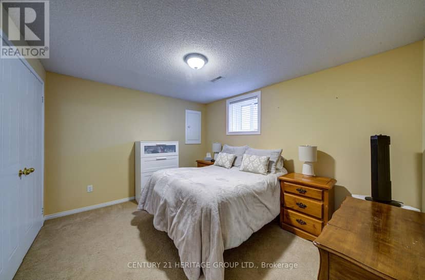 68 Dyer Drive — photo 22 of 36