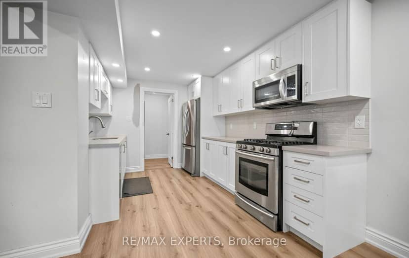 90 Coolspring Crescent — photo 36 of 40