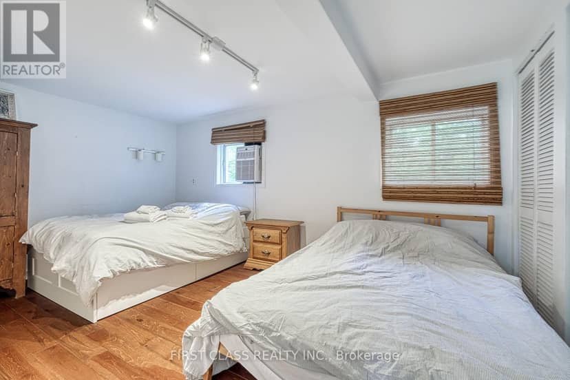 312A Henry Lane — photo 17 of 30