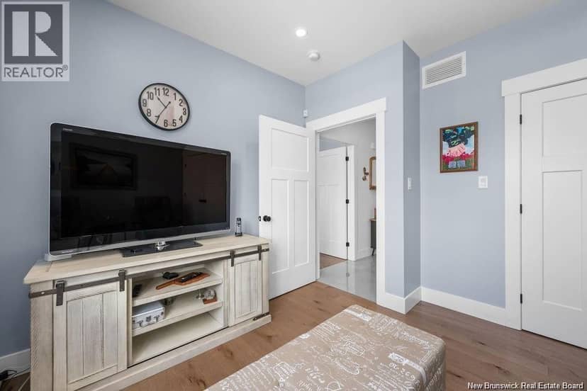 29 LaForge Street — photo 31 of 40