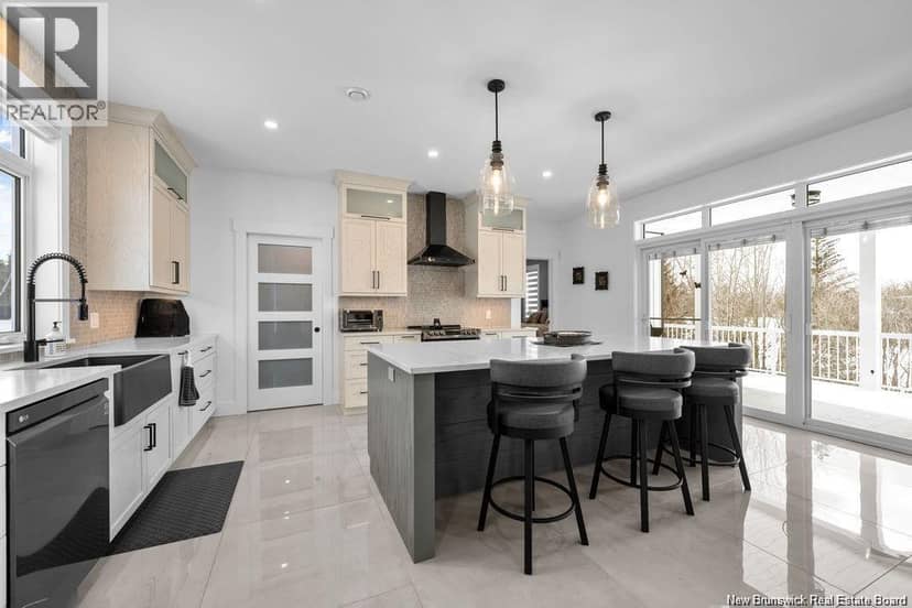29 LaForge Street — photo 9 of 40