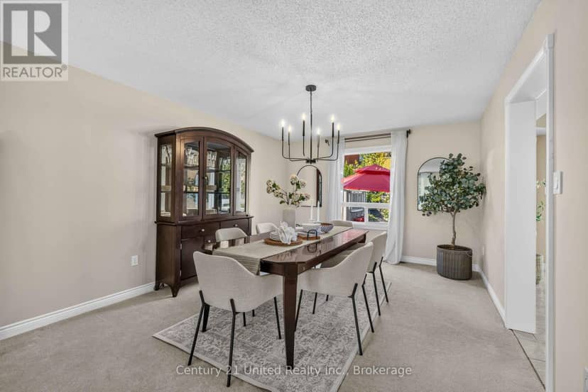 59 Waverly Street — photo 14 of 40