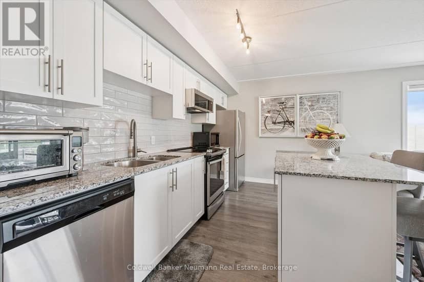 102 - 104 Summit Ridge Drive — photo 19 of 40