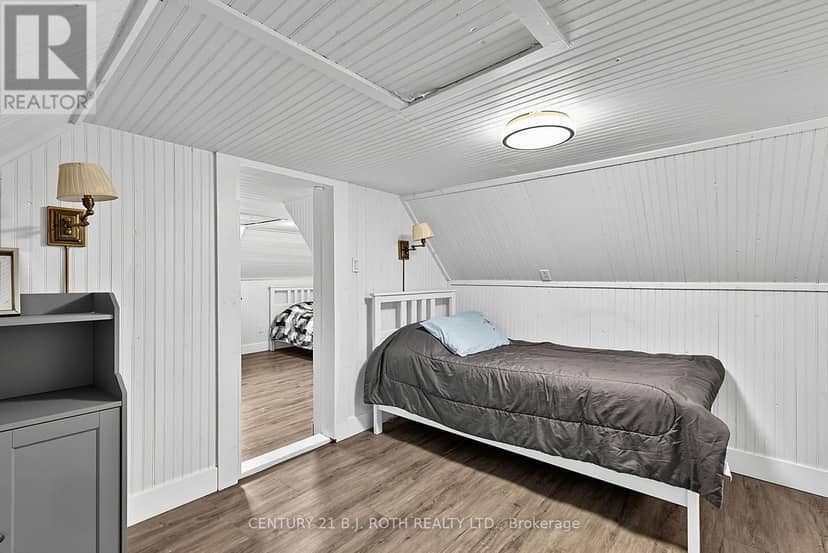 1100 Hewitt Street — photo 36 of 40