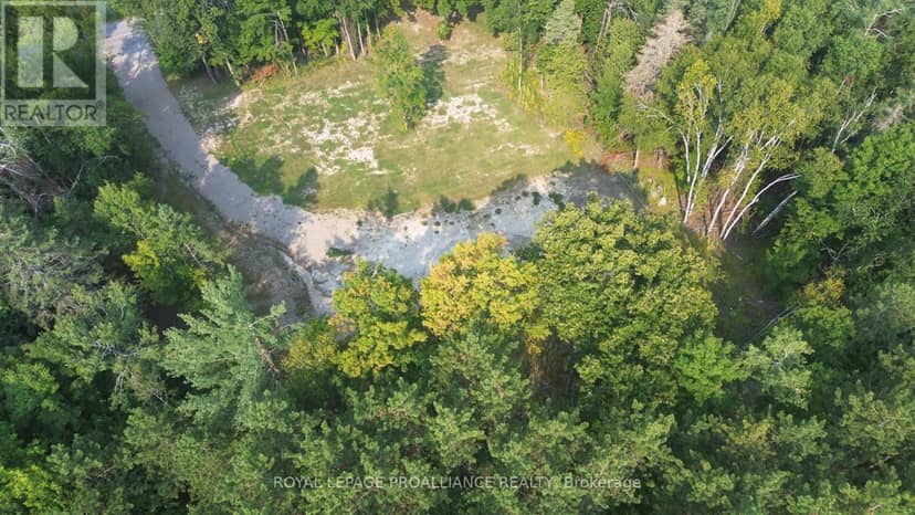 1054 Centre Line Road — photo 10 of 15