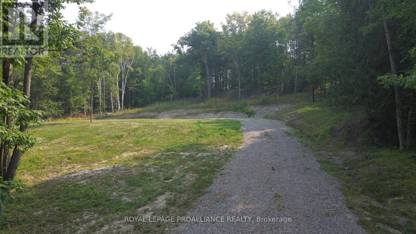 1054 Centre Line Road — photo 12 of 15