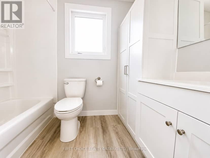 6 - 837 Eastvale Drive — photo 17 of 27
