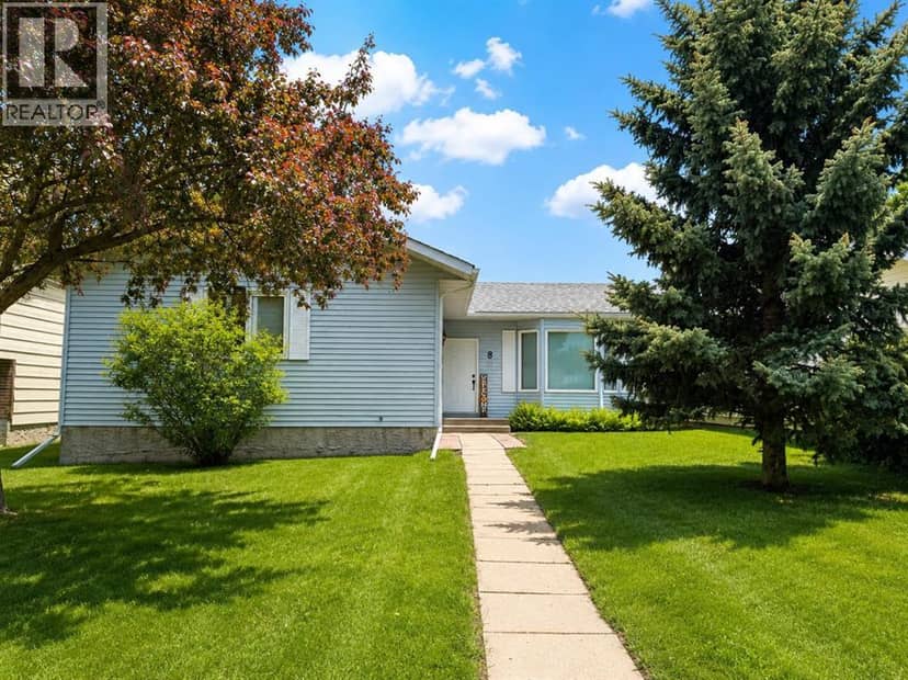 8 Harolds Hollow, Whitecourt, photo 2