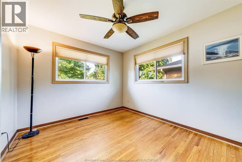 127 Coverdale Street — photo 12 of 29