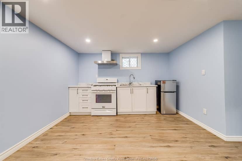 127 Coverdale Street — photo 21 of 29