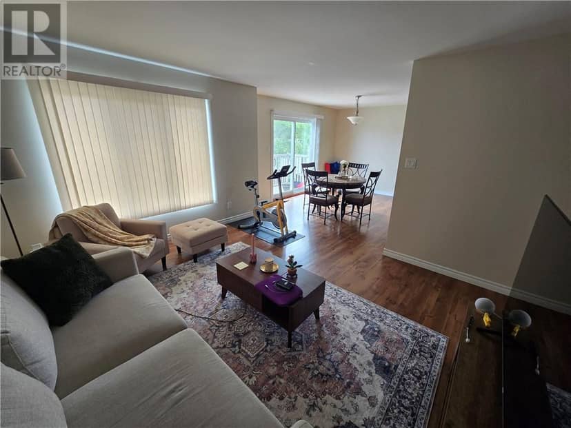 1130 & 1138 McAllister Avenue — photo 14 of 40