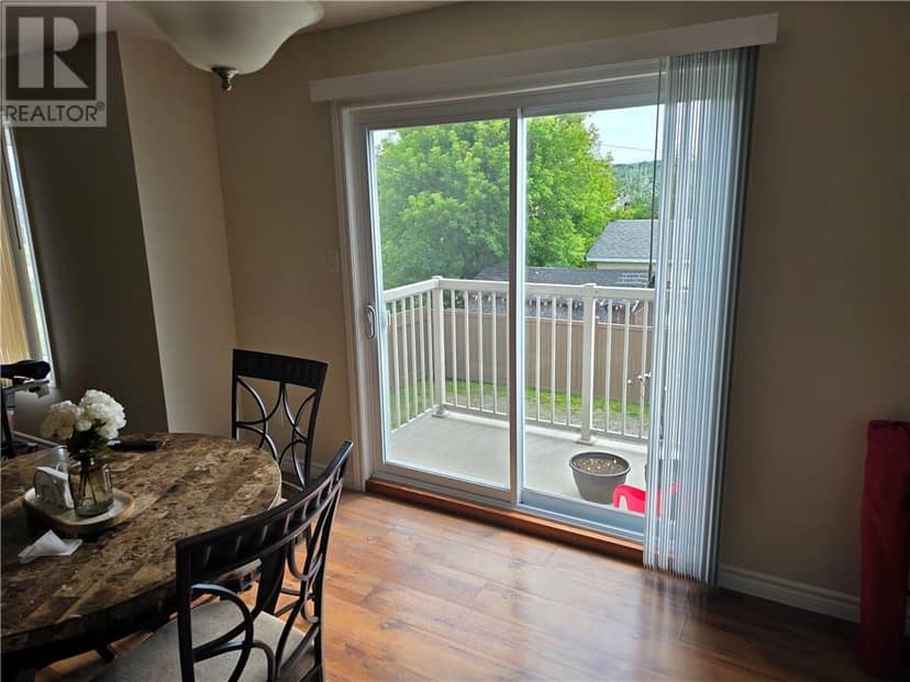 1130 & 1138 McAllister Avenue — photo 17 of 40