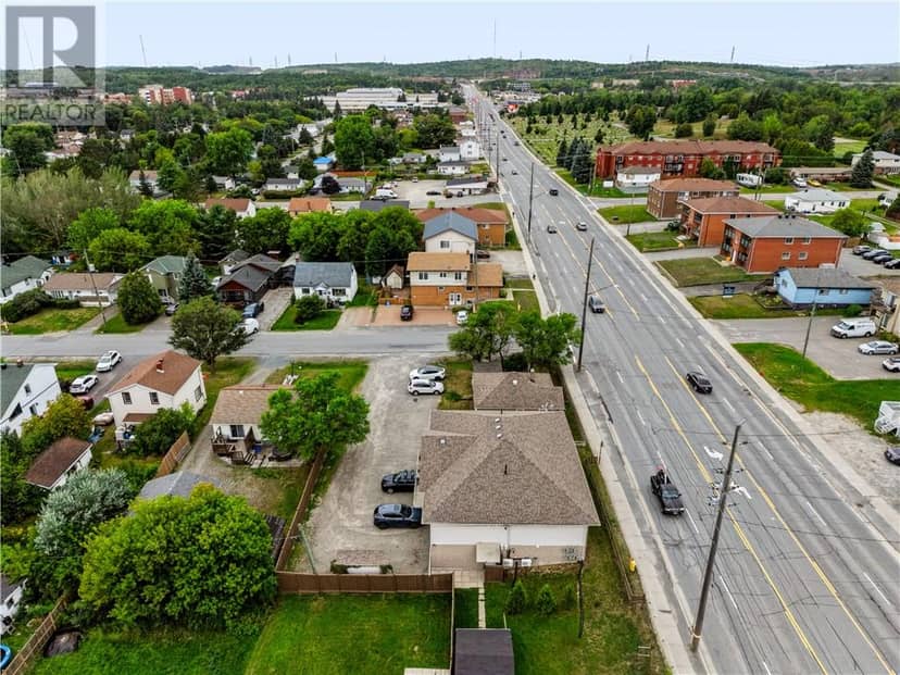 1130 & 1138 McAllister Avenue, Greater Sudbury, photo 3