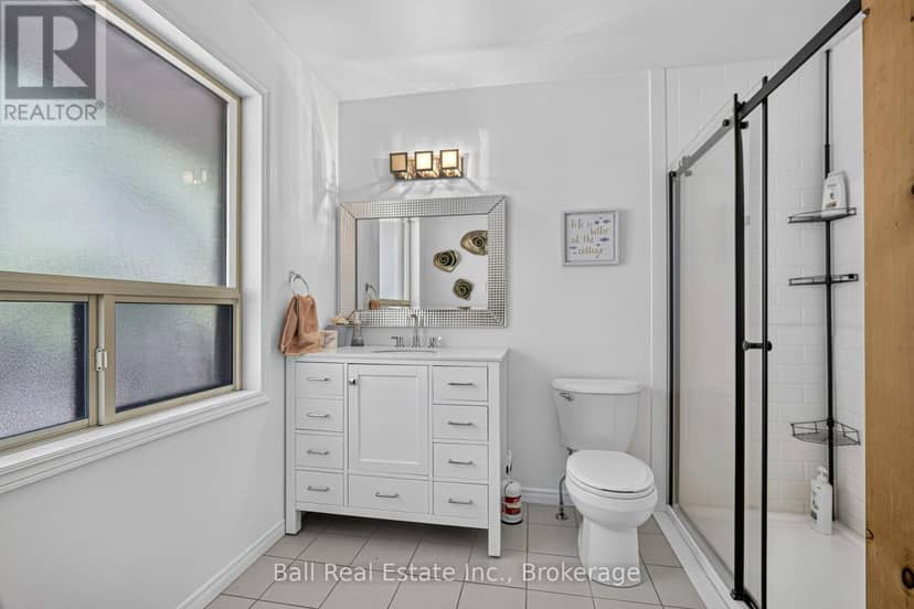 2331 Lakeside Drive — photo 22 of 40