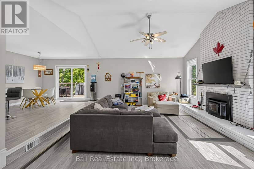 2331 Lakeside Drive, Douro-Dummer, photo 5