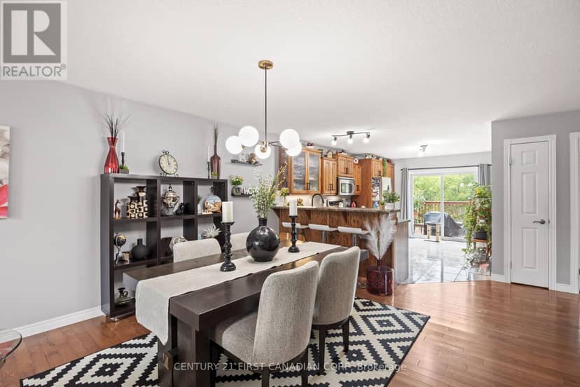 34 Brock Street — photo 12 of 40