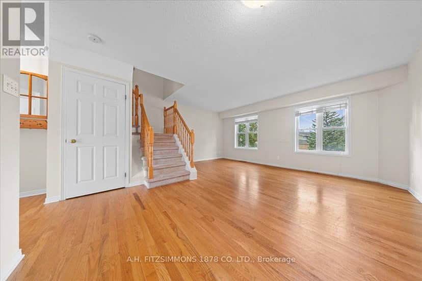 7 Bellflower Private, Ottawa, photo 3