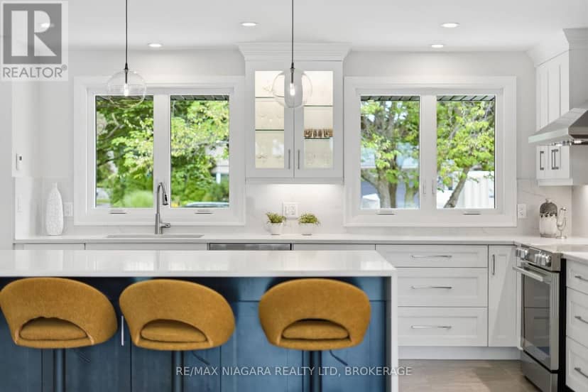 38 Royal Henley Boulevard — photo 10 of 40