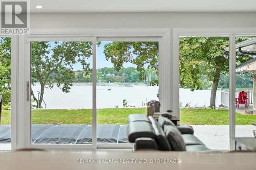 38 Royal Henley Boulevard — photo 14 of 40
