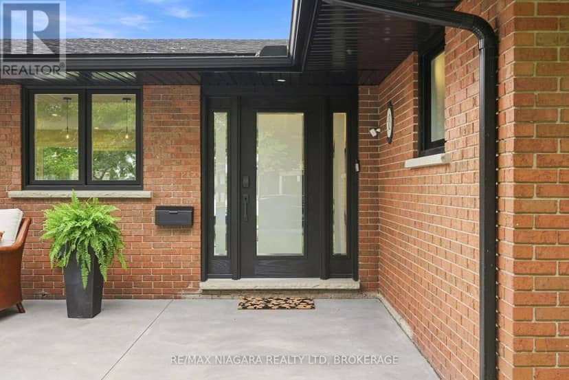 38 Royal Henley Boulevard, St. Catharines, photo 3