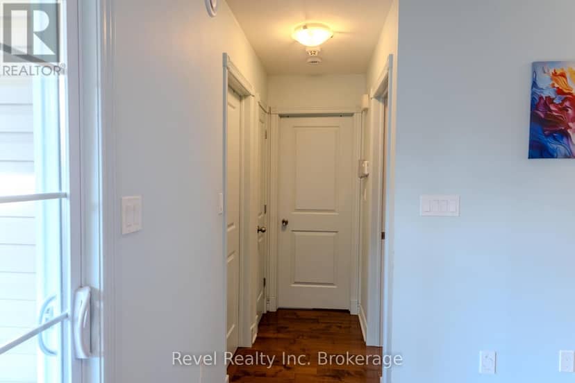 156 Greenwood Avenue — photo 17 of 27
