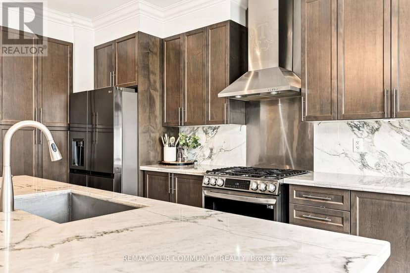 176 Tigertail Crescent — photo 19 of 40