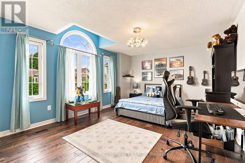 176 Tigertail Crescent — photo 36 of 40