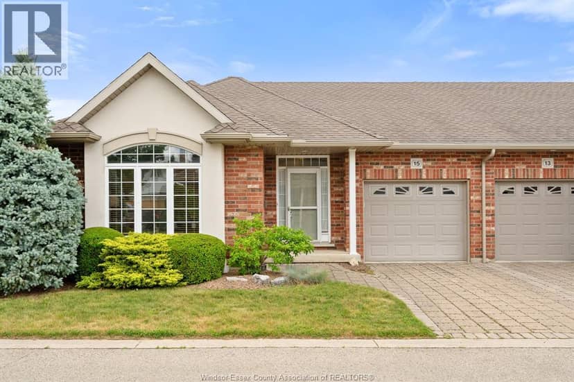 15 Oakgrove Lane — photo 1 of 40