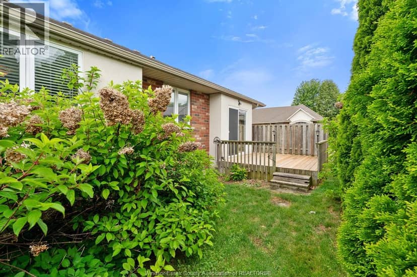 15 Oakgrove Lane — photo 33 of 40