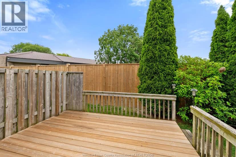 15 Oakgrove Lane — photo 31 of 40