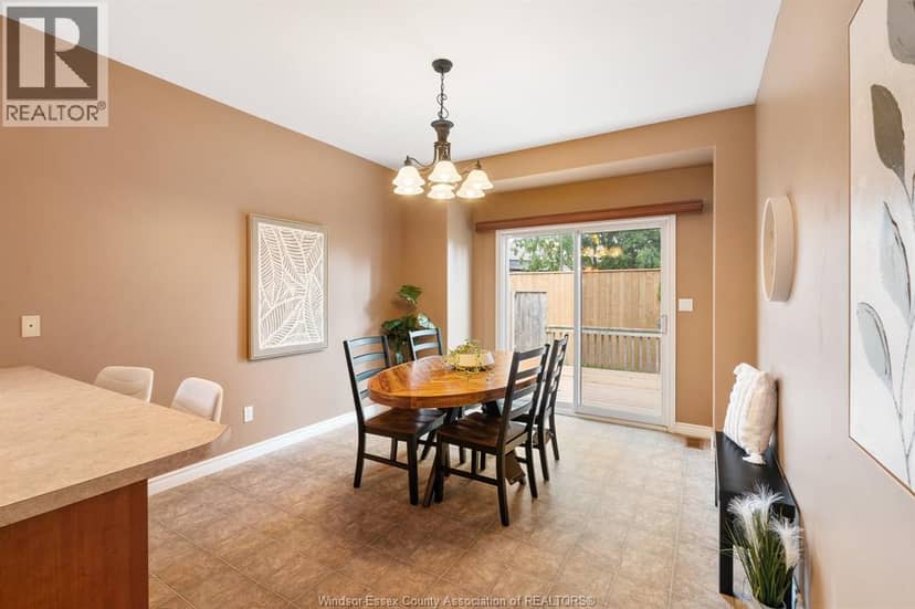 15 Oakgrove Lane — photo 16 of 40
