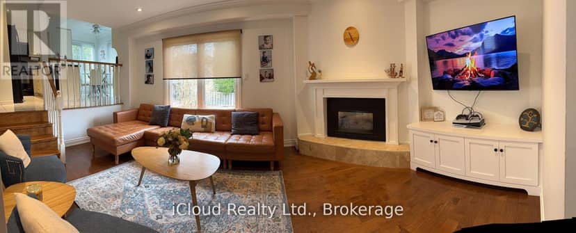 2067 Hunters Wood Drive, Burlington, photo 6