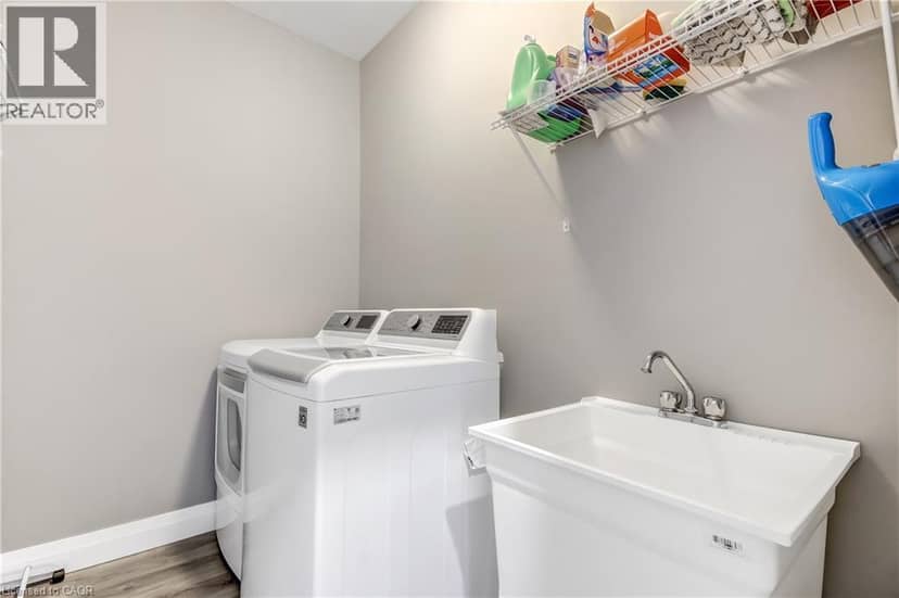 1053 BAY Street — photo 14 of 25