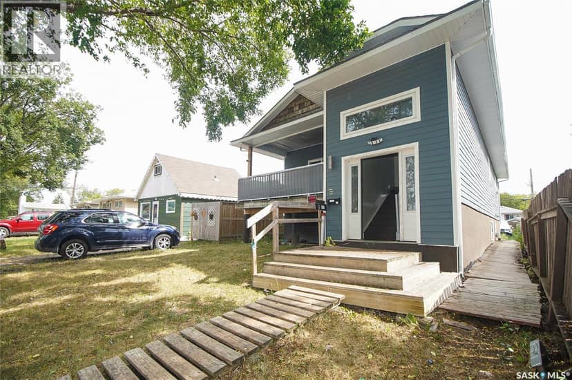 A B 417 Robinson STREET — photo 2 of 24