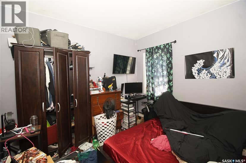 A B 417 Robinson STREET — photo 7 of 24