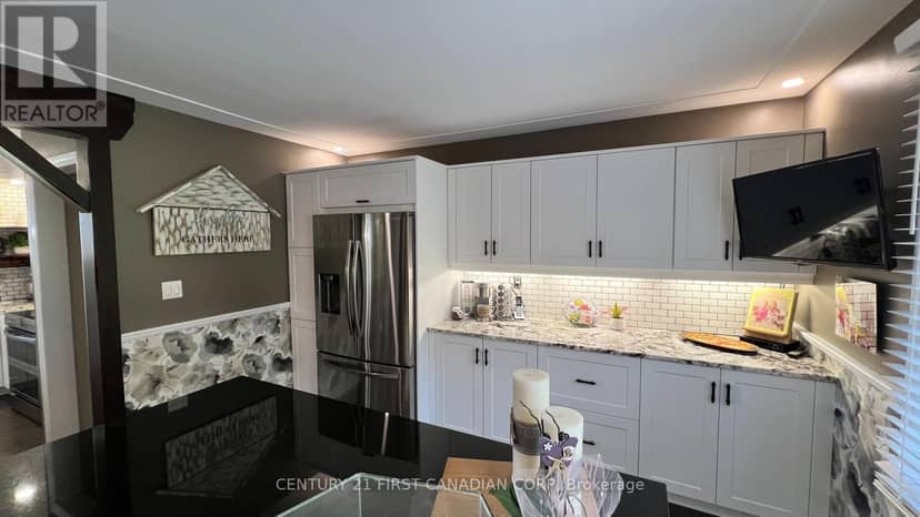20883 Rebecca Road, Thames Centre, photo 6