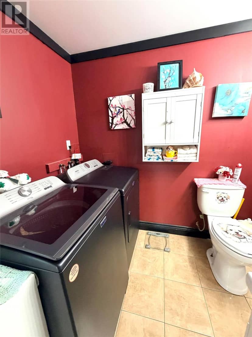2048 Red Cliff Road — photo 12 of 25