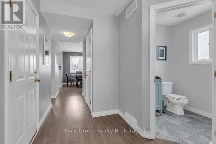216 Thames Street N, Ingersoll, photo 6