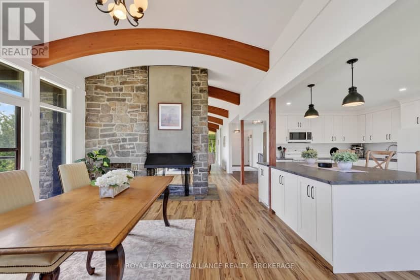 1103 County Road 2 — photo 12 of 40